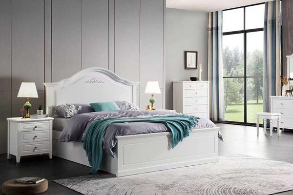 Roseville Ivory White Storage Bed --D , Q . K