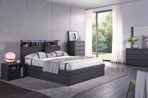 Pari Gas Lift Bed  Walnut  -- Q , K