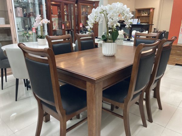 MYSTIQ Dining Collection